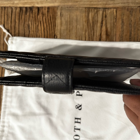 Cloth and paper Black Quilted Leather personal size planner - Picture 4 of 8